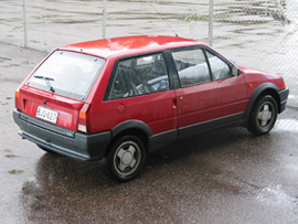 Citro�n AX GT sateella.